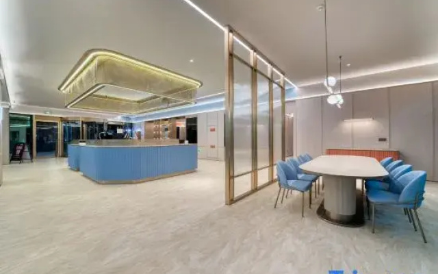HanTing Hotel (Ningbo Jiangbei Wanda Plaza)