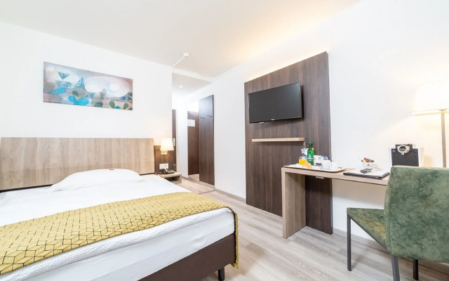 Alfa Hotel