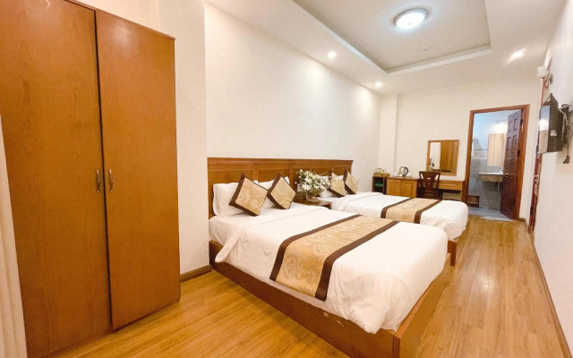 Hong Tung Hotel