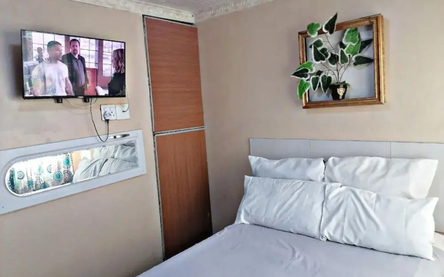 Valleycenterguesthouse