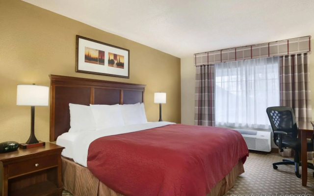 Country Inn & Suites by Radisson, Kalamazoo, MI