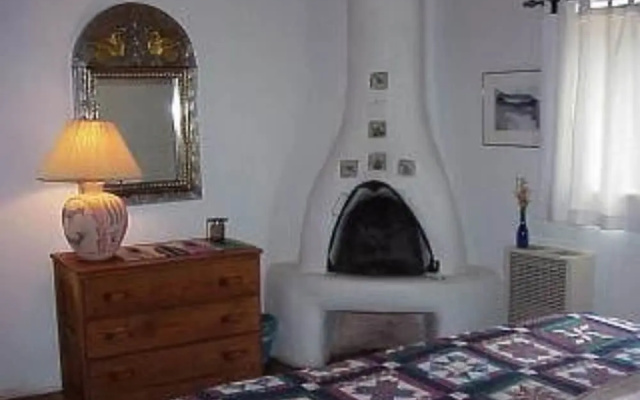 American Artists Gallery House B & B