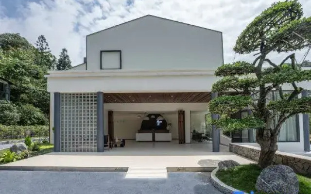 Green Crossing Homestay