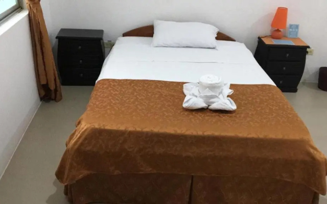 Galapagos Hostelling