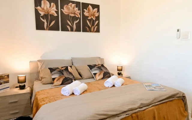 Cozy 2bdr Apart In Bugibba Square
