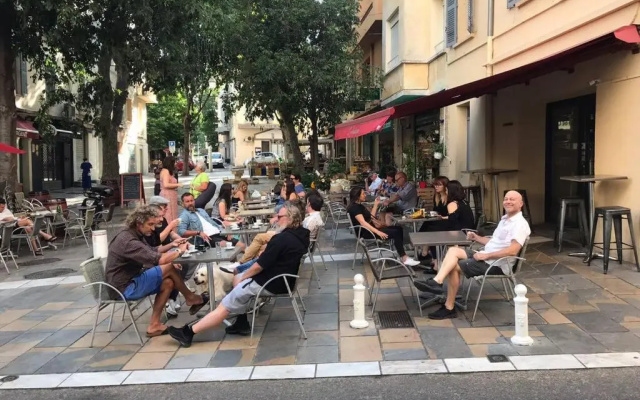 La petite oasis, newly renovated