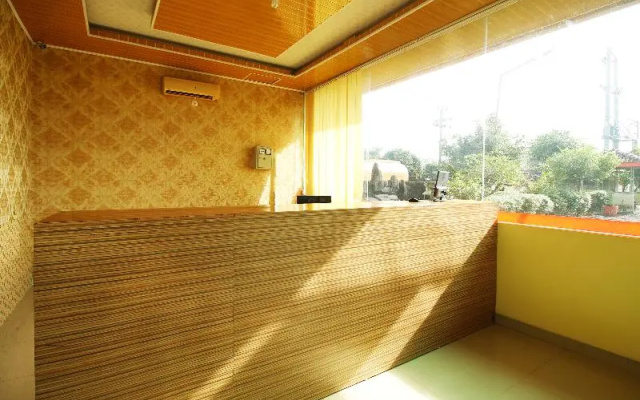 Homestay Hj Suharti by OYO