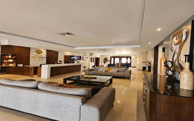 Best Western Plus Cumbres Aeropuerto