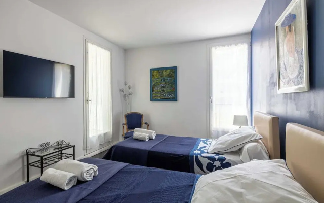Splendid Flat in the Heart of Saint-tropez With Parking - 2br/4p