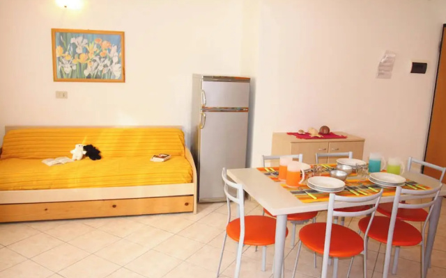 Two- Bedroom Flat With sea View in Bibione