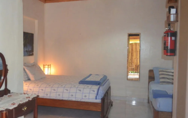 Dim's Hostal