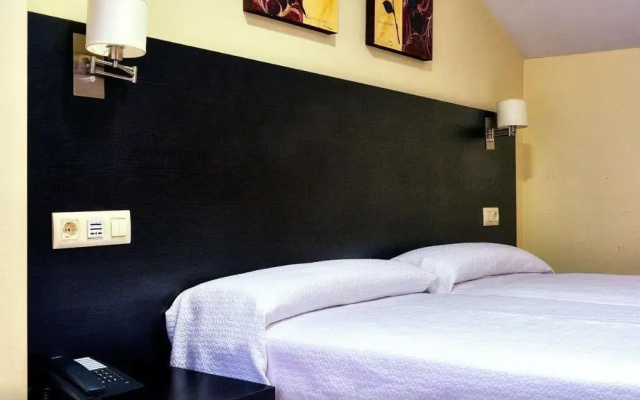 Hotel Restaurante Bruma