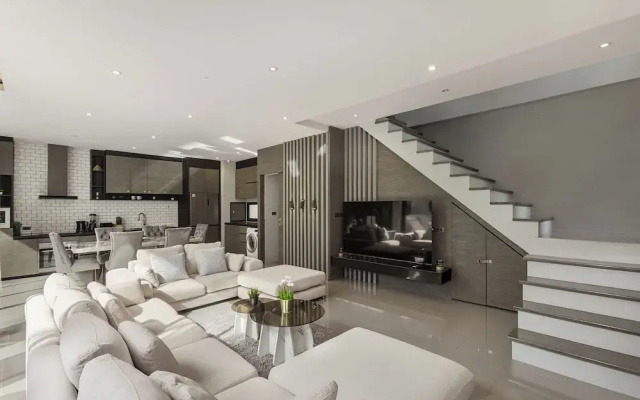 3-Bedroom Wallaya pool villa in Bangtao