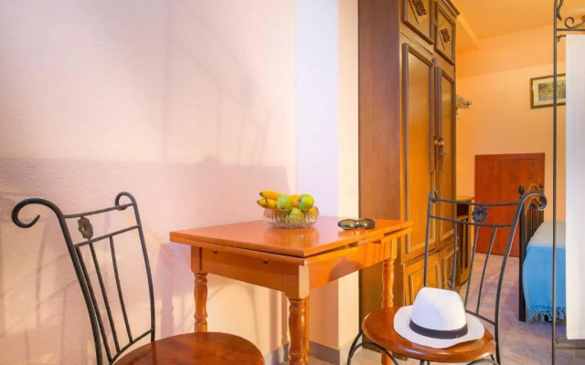 Silver Beach Apartments Vis