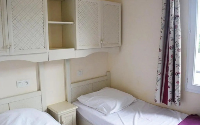 Maison Grospierres, 3 pièces, 6 personnes - FR-1-382-7