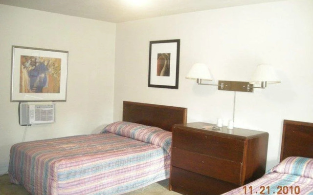 Capital Motel