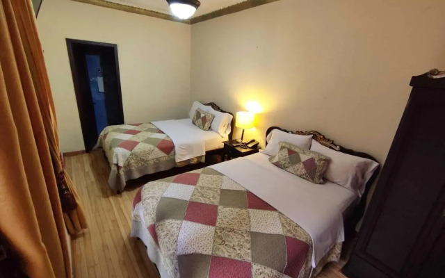 Hotel Vieja Mansion