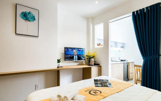 HAPPYHOMES 102 Luxury Bui Vien Apartment
