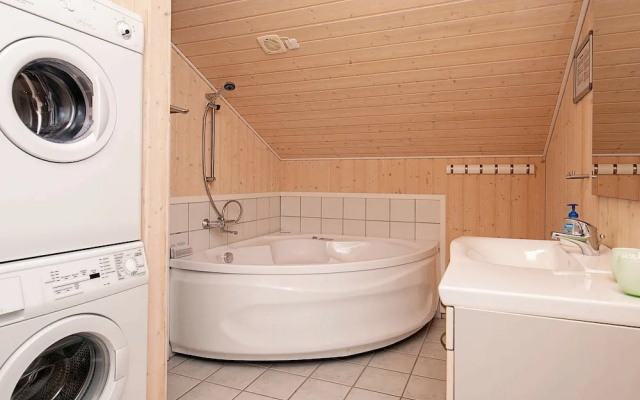 Luxurious Holiday Home in Hals Jutland With Whirlpool