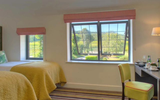 Denbies Farmhouse Accommodation