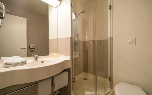 ACE Hôtel Travel Athée sur Cher - A85 Aire du Val de Cher