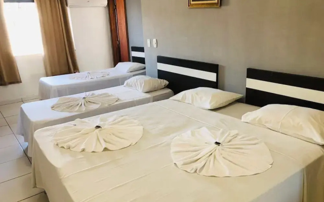 Hotel Oasis