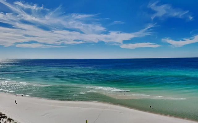 Emerald Beach by Southern Vacation Rentals