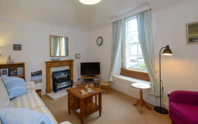 Dunlin - 1 Bedroom Seaside Apartment