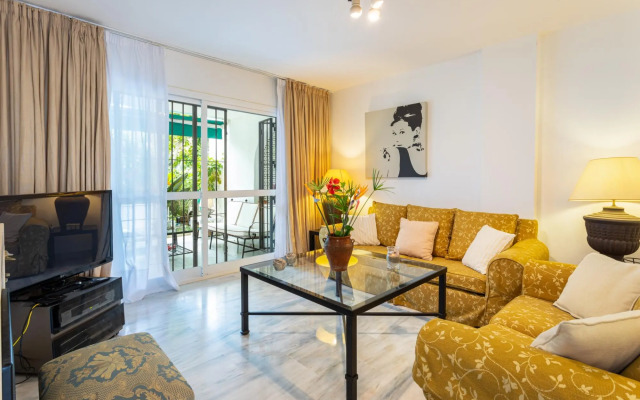 Lunamar 63 Aparment