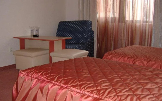Korona Hotel