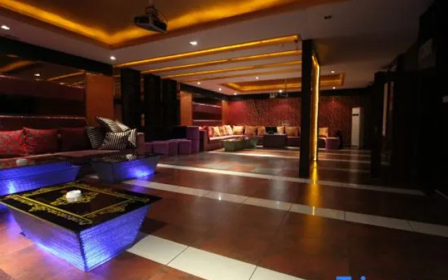 Xinjia Yuquan Hot Spring Hotel