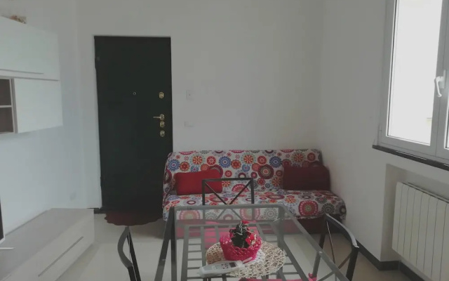 Apartment With 2 Bedrooms In Genova With Wifi
