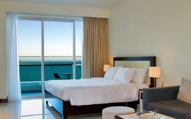 iBeach Seaview Centre Apartment