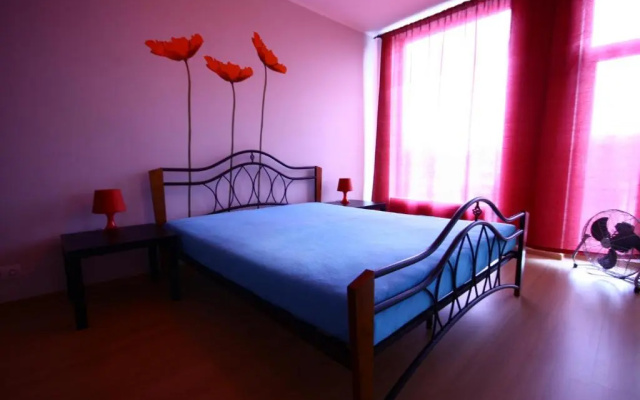 Chelsea Riia Mnt 28 Apartment