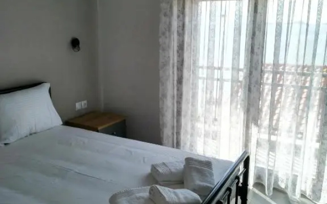 Gianni's Apartment By The Sea