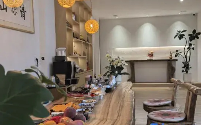 Mount Wutai Complete Perfect Inn