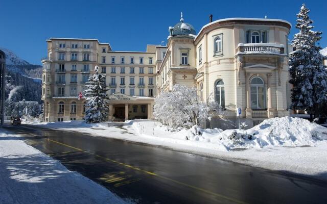 Отель Reine Victoria Saint Moritz Швейцария, Санкт-Мориц - отзывы, цены и фото номеров - забронировать отель Reine Victoria Saint Moritz онлайн вид на фасад