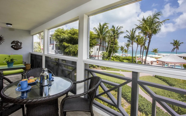 Ocean Club East, Grace Bay Beach