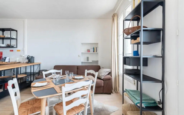 Aviso - appartement magnifique vue mer - plage à 50 m