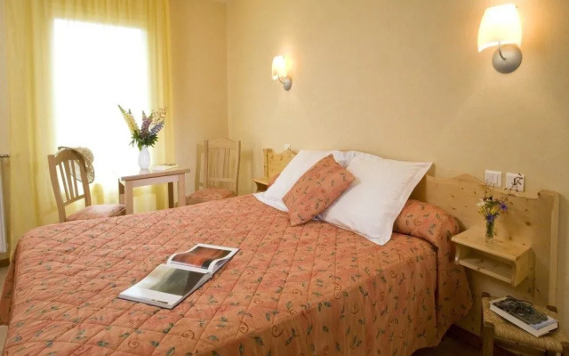 Logis Hotel Spa Rest. le Provence