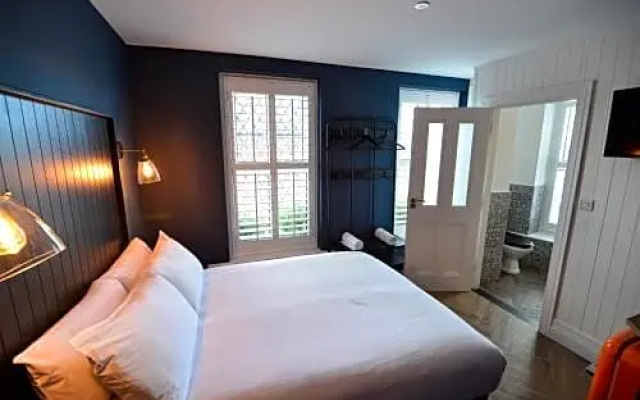 the Continental Boutique Residence