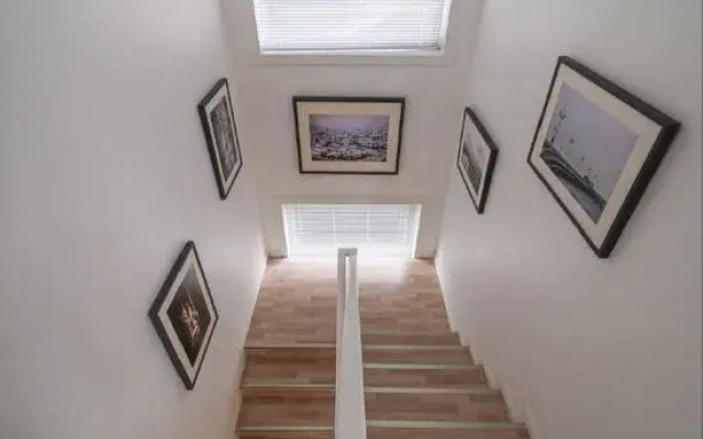 33HOUSE
