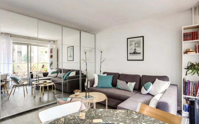 2 people apartment terrace by Weekome