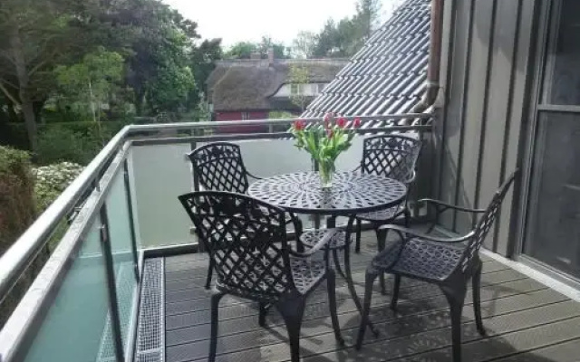Rosenberg 13 Wohnung 1d DG re