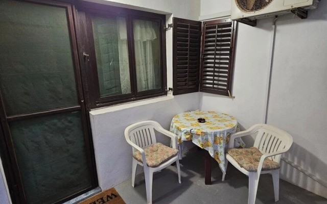 Inviting 1-bed Apartment in Komiža