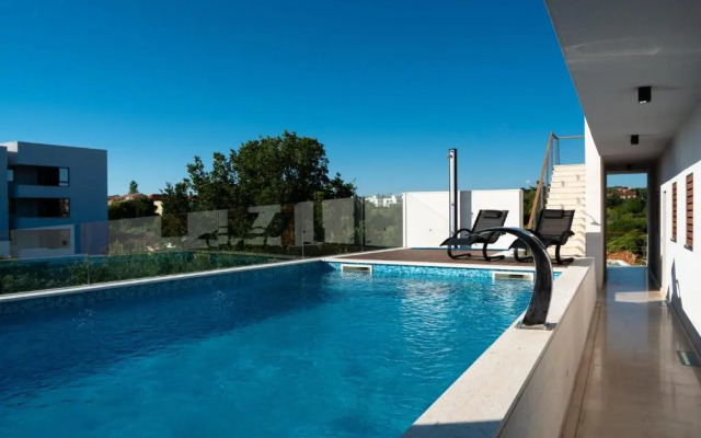 Lena Luxury Apartments