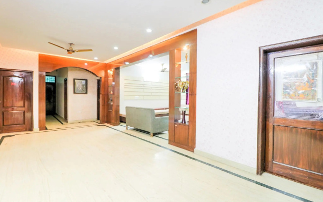 OYO DTT030 Classy Inn