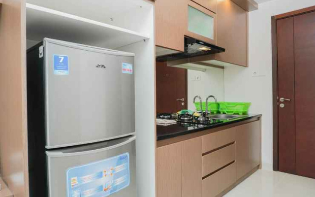 New Furnished Studio West Vista Apartment near Puri Indah