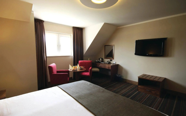 Best Western Palm Hotel
