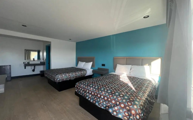 Arlo Motel